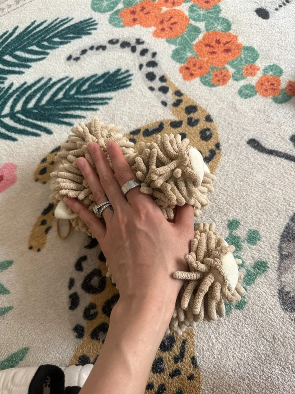 Microfiber shaggy poodle hand towel